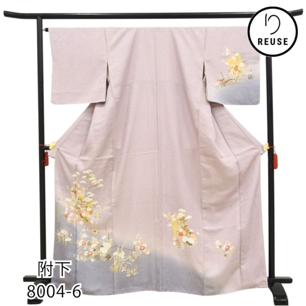 附下  正絹 リユース 中古 袷 薄紫色 四季の花々 御所車 鴛鴦 8004-6 上品 フォーマル